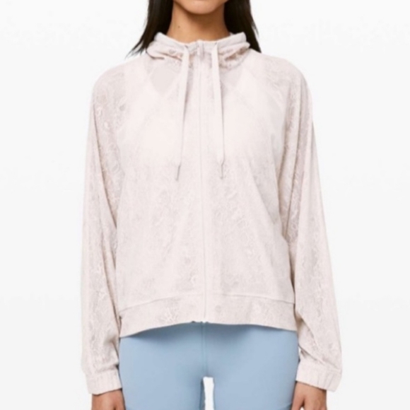 lululemon athletica Jackets & Blazers - Lululemon In Depth Jacket *Lace Size 8